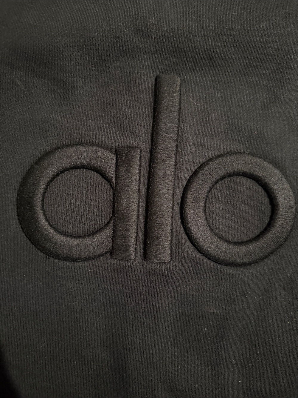 Rare ALO Yoga Black Tonal Embossed Logo Crewneck Sweatshirt L/Xl oversized - Picture 2 of 3